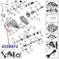 Preview: Retainer and Oil Seal Set for front Input Bearing NP231 and NP242 Transfer Case. Jeep Cherokee XJ / Wrangler YJ / Comanche MJ (1987-1996), exploded drawing showing position of retainer an Seal on Transfer Case.
