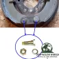 Preview: Exzenterschraube 9" Bremstrommel Bremsbelag Jeep Willys MB, CJ2A, CJ3A, M38 (41-53), in eingebautem Zustand am Bremsbelag abgebildet.