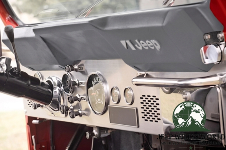 Armaturenbrett Polster Dashpad Grau mit Logo Jeep CJ 76-86