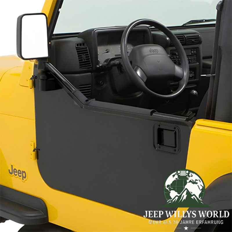 Türblätter Cover Element Doors Halbtüren HighRock 4x4 Matt Schwarz Bestop, pulverbeschichtet Jeep CJ7 CJ8 Wrangler YJ TJ (76-06). montiert Nahansicht.