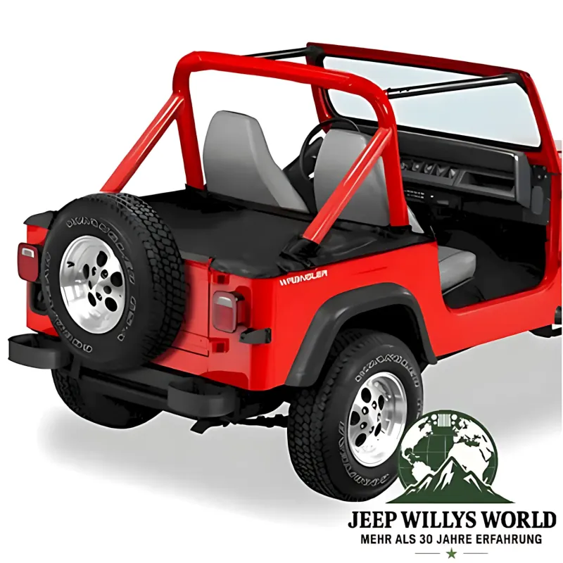 Duster Heckabdeckung Black Crush Jeep CJ7, Wrangler YJ (80-91), von hinten rechts am Fahrzeug montiert, nähere Ansicht.