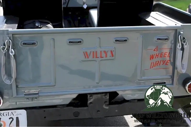 Heckklappe mit Willys Prägung Jeep Willys CJ2A 46-49