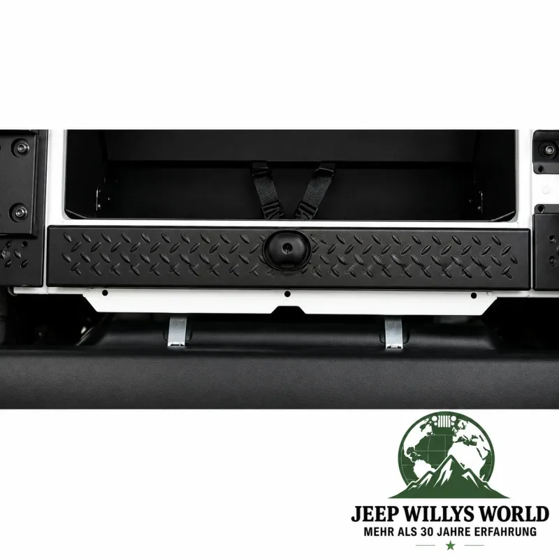 Rugged Ridge Tailgate Sill Cover Body Armor black diamond plate look Jeep Wrangler TJ (1996-2006)