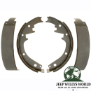 Bremsbeläge Set, vorne oder hinten, Jeep CJ5 CJ6 CJ7 SJ 69-78, 4 Beläge, 2 von der Seite, 2 von Belagseite abgebildet.